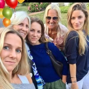 Meet your Posher, Frances